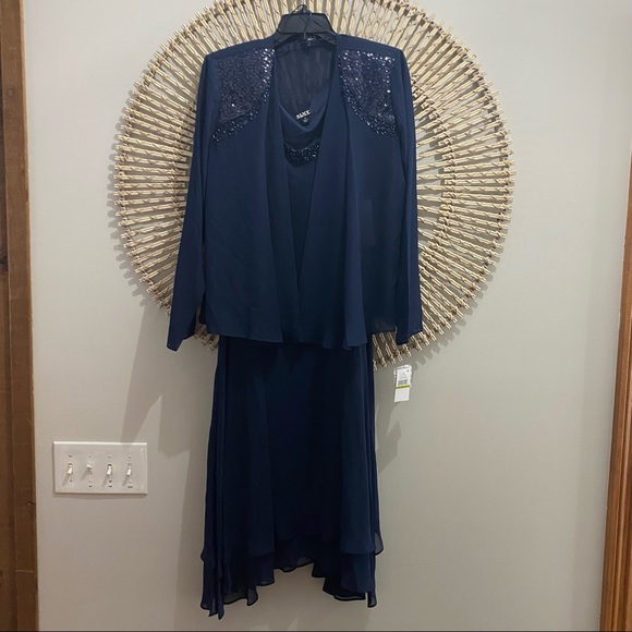 SLNY women’s embellished tiered jacket dress - Picture 2 of 12